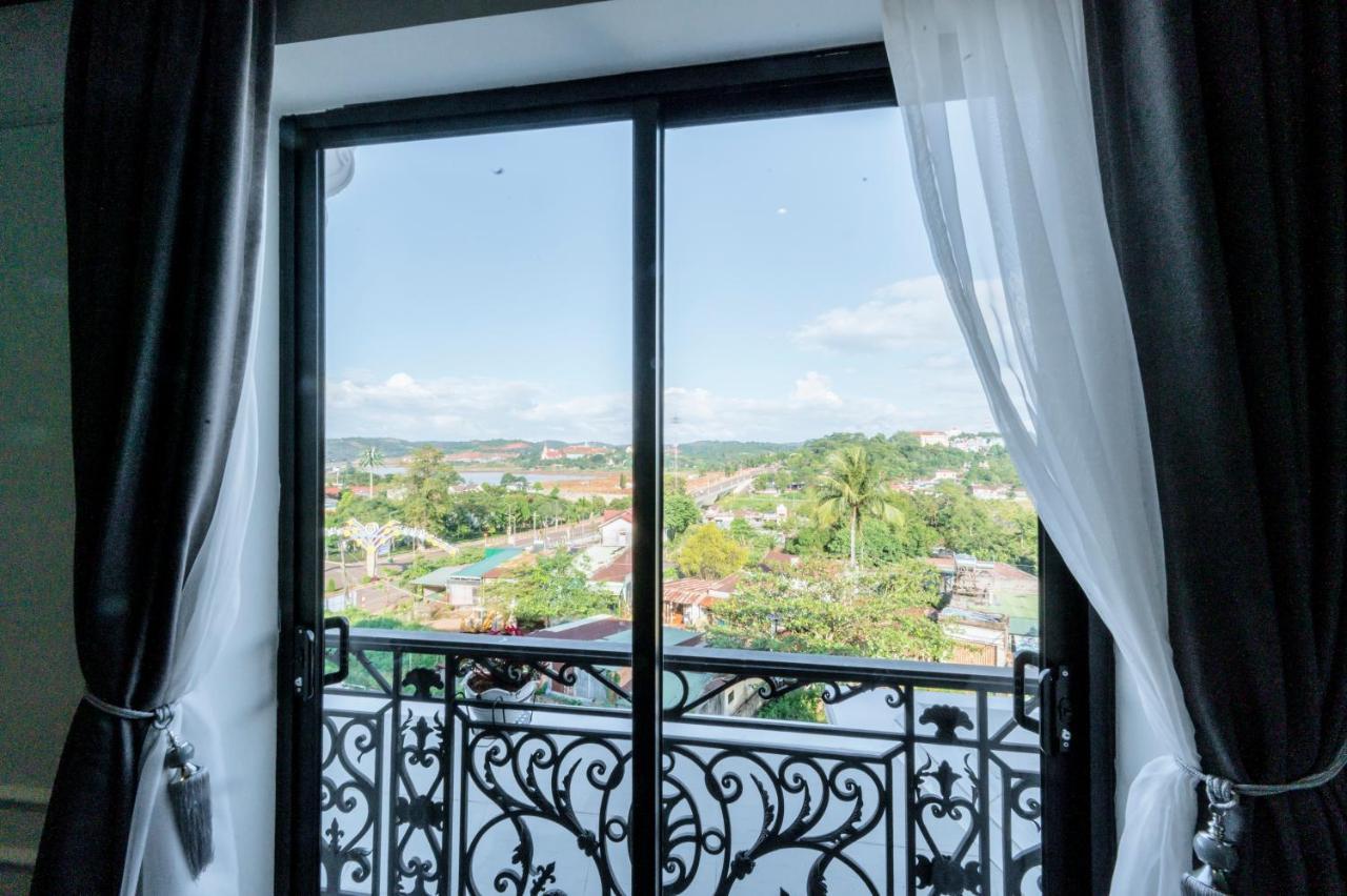 Khách sạn Robin Gia Nghĩa Esterno foto